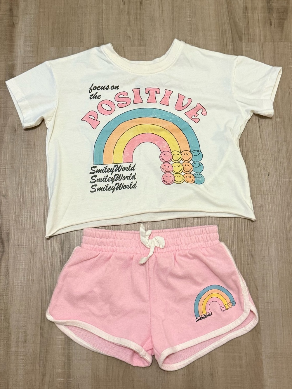 Smiley World Rainbow Tee and Shorts Set 4T